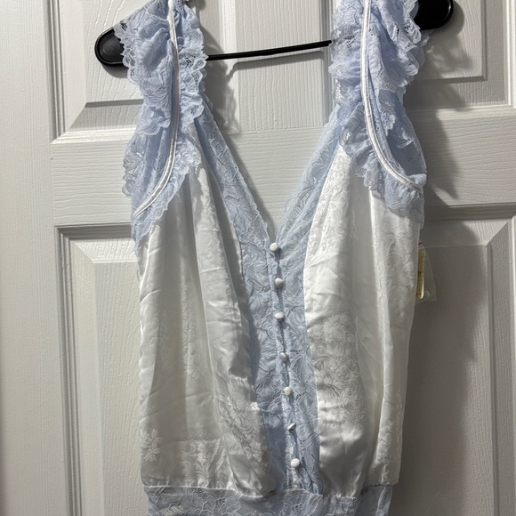 Free People Intimately Elegant Lace Trimmed Blue and White Size L - Picture 6 of 6
